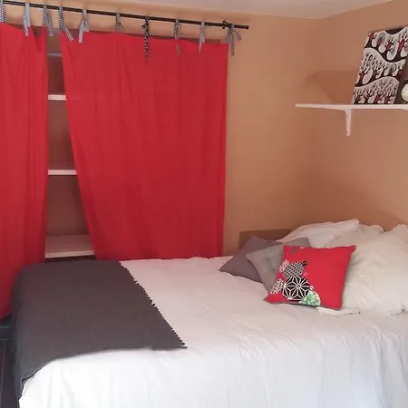 Gîte Orus Hébergement de vacances Orus